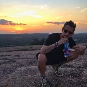 Meet your Posher, Sterling